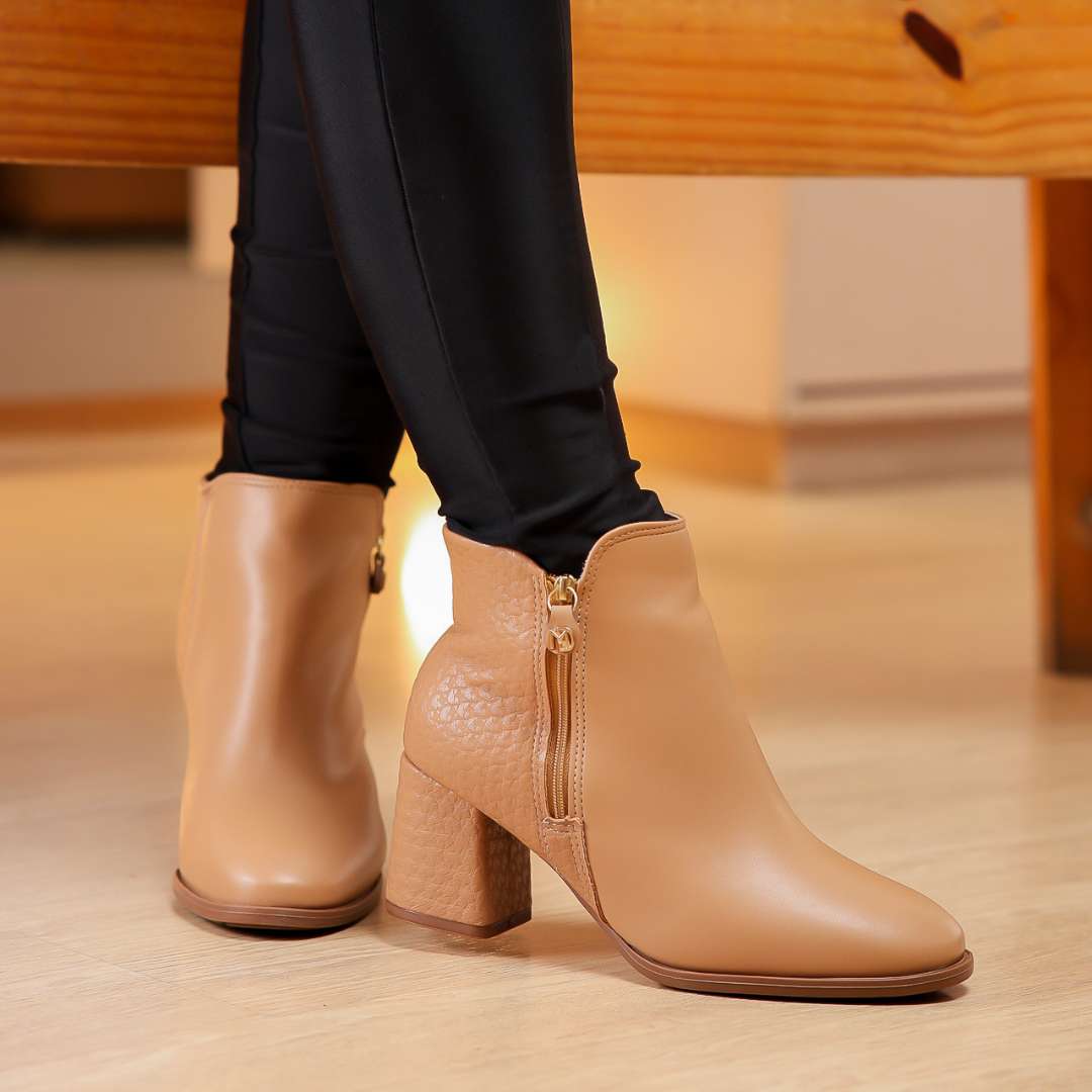 BOTA FEMININA ULTRACONFORTO CAMILA