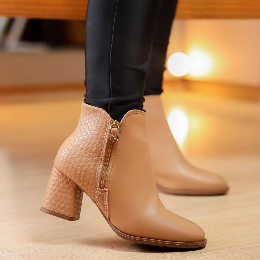 BOTA FEMININA ULTRACONFORTO CAMILA