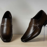 DARK BROWN